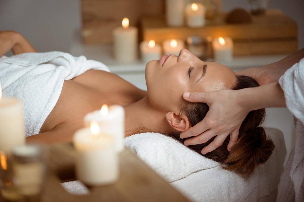Signature European Facial