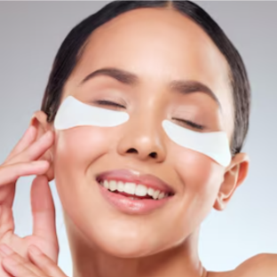 Soothing Eye Treatment at Dreamland Health and Wellness in Indianapolis, IN