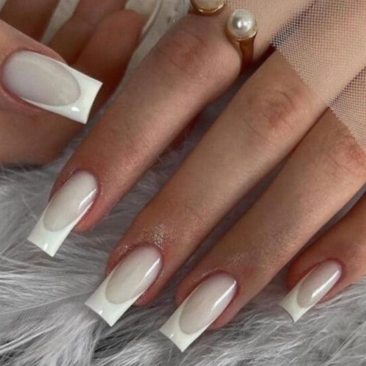 Medium Refill at Authentica Nails Salon in Cranston, RI