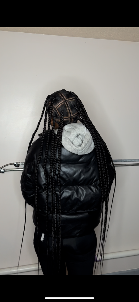 Grid knotless braids