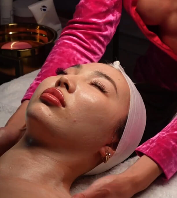 Signature Method Facial