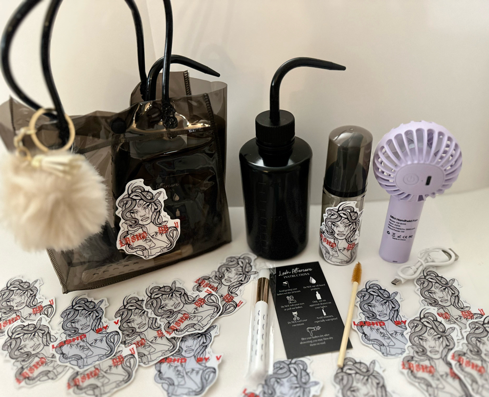 ESSENTIALS KIT