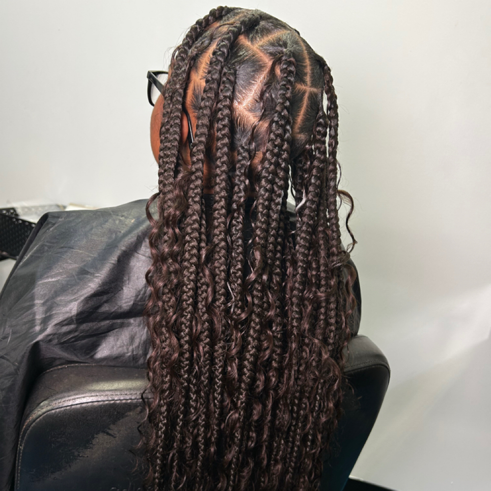 Jumbo Knotless at Laurielle Mitchell in Arlington, TX