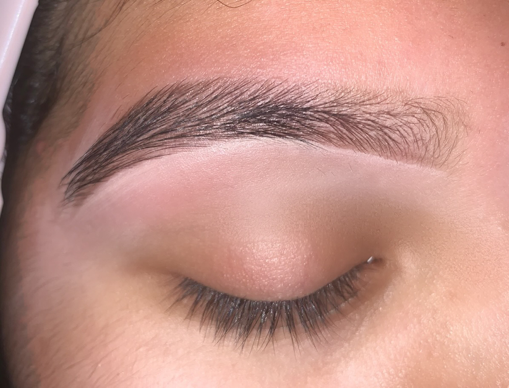 BROW WAX WITH DESIGN