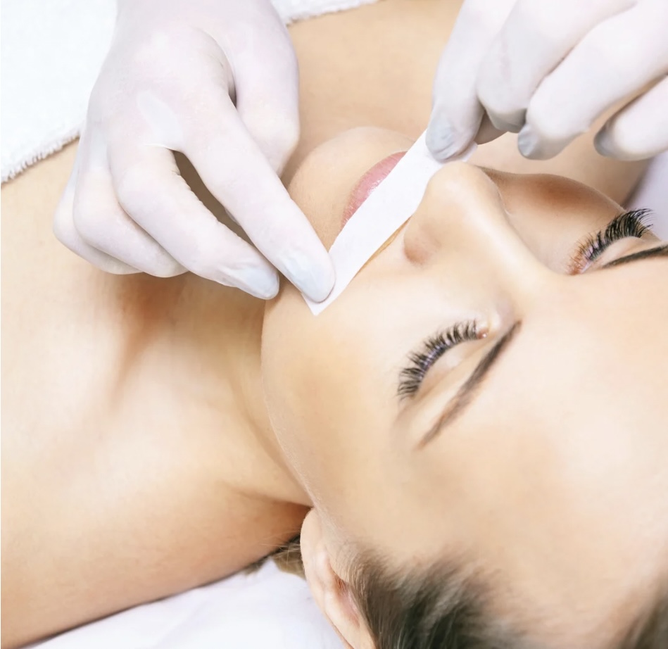 Upper Lip/chin Wax