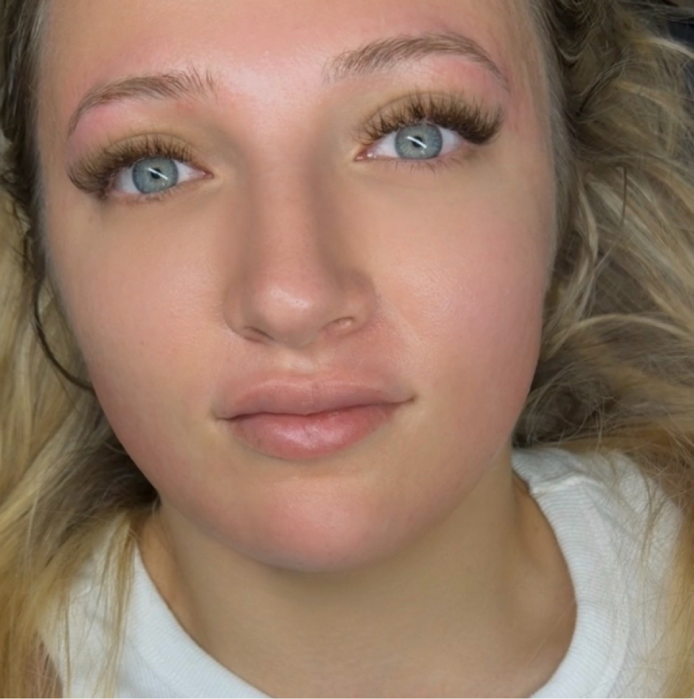 Eyebrow Wax at Radiant Eyes & Aesthetics in Petal, MS