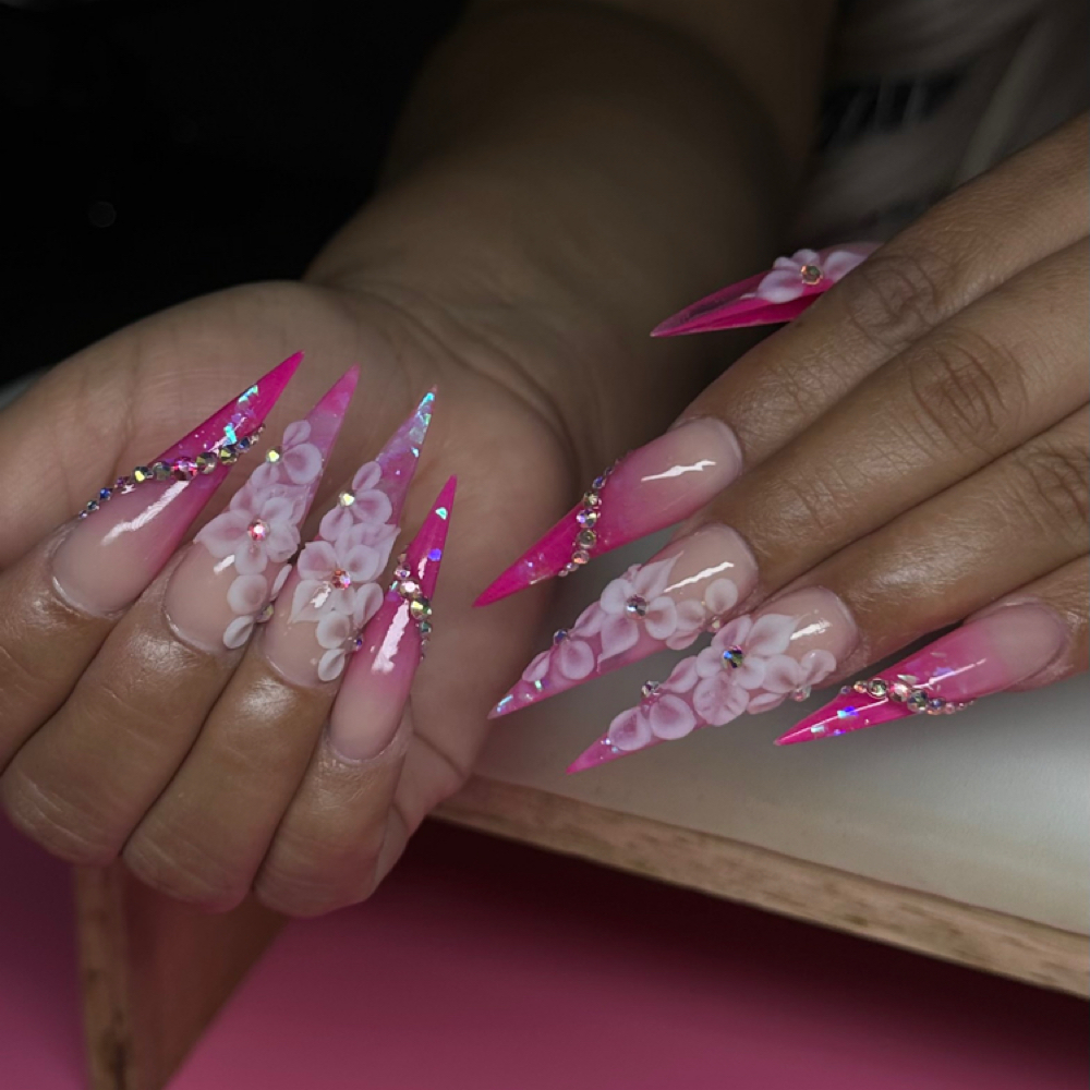 XL Full Set at @bysusyy in Victorville, CA
