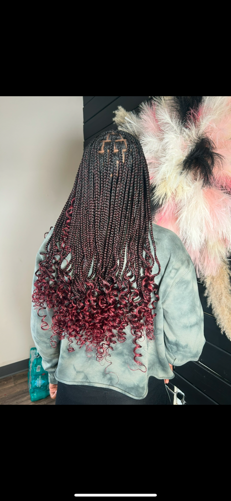 MED. Knotless Braids