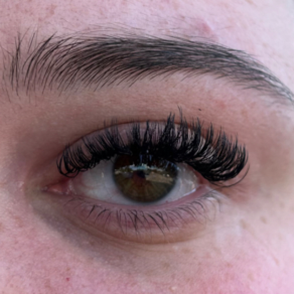 Hyrbid Full Set at EstheticsByTaegan in Searcy, AR