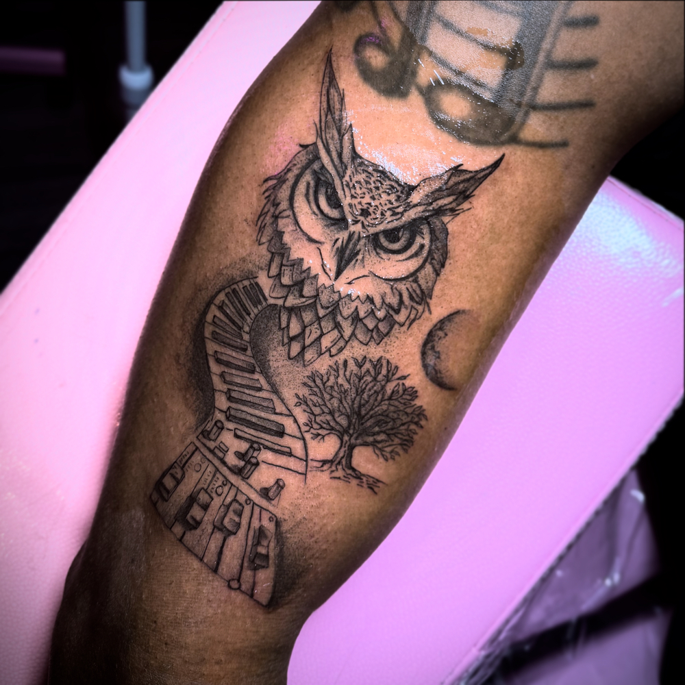 Crestview Tattoo Booking