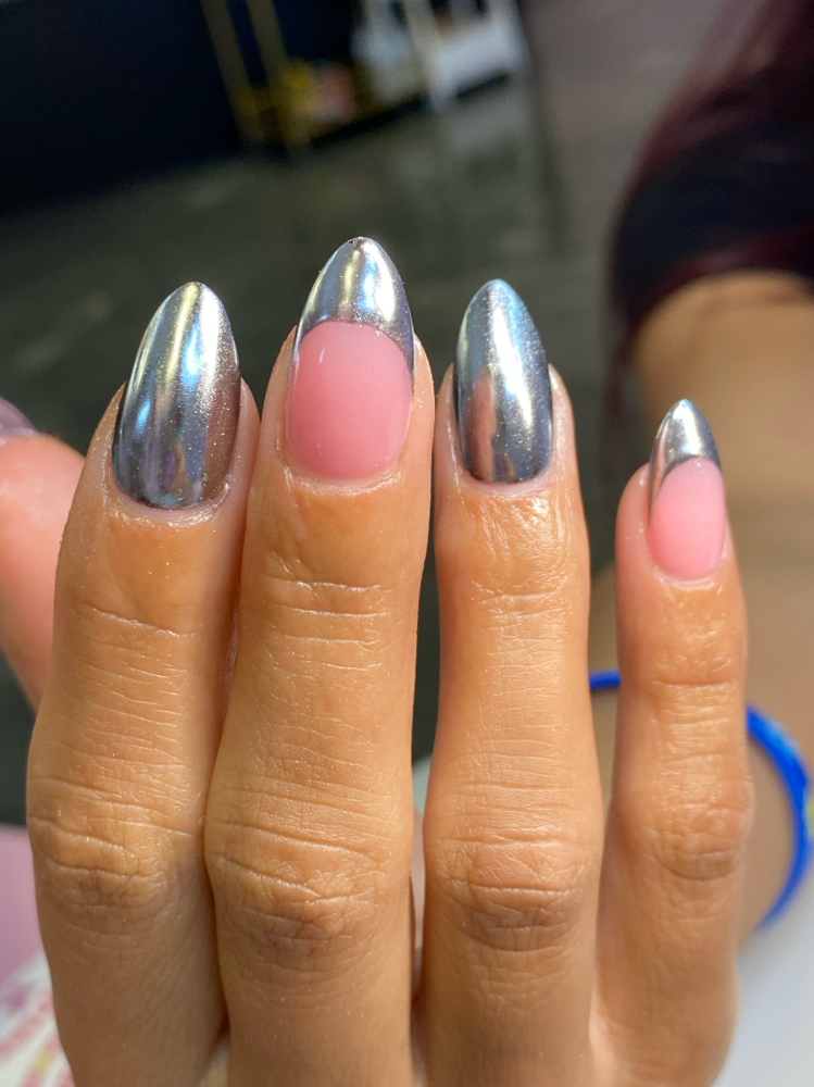 Fills at Nailzbyashh in El Paso, TX