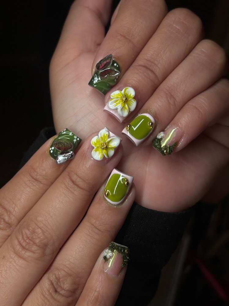 Freestyle Short Set at Kitty Klaw’d By Justina in Wilbraham, MA