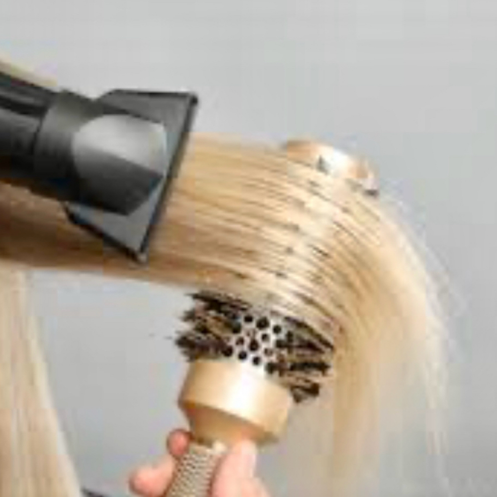 Wash & Blowdry at Terri Styles in Pembroke, MA