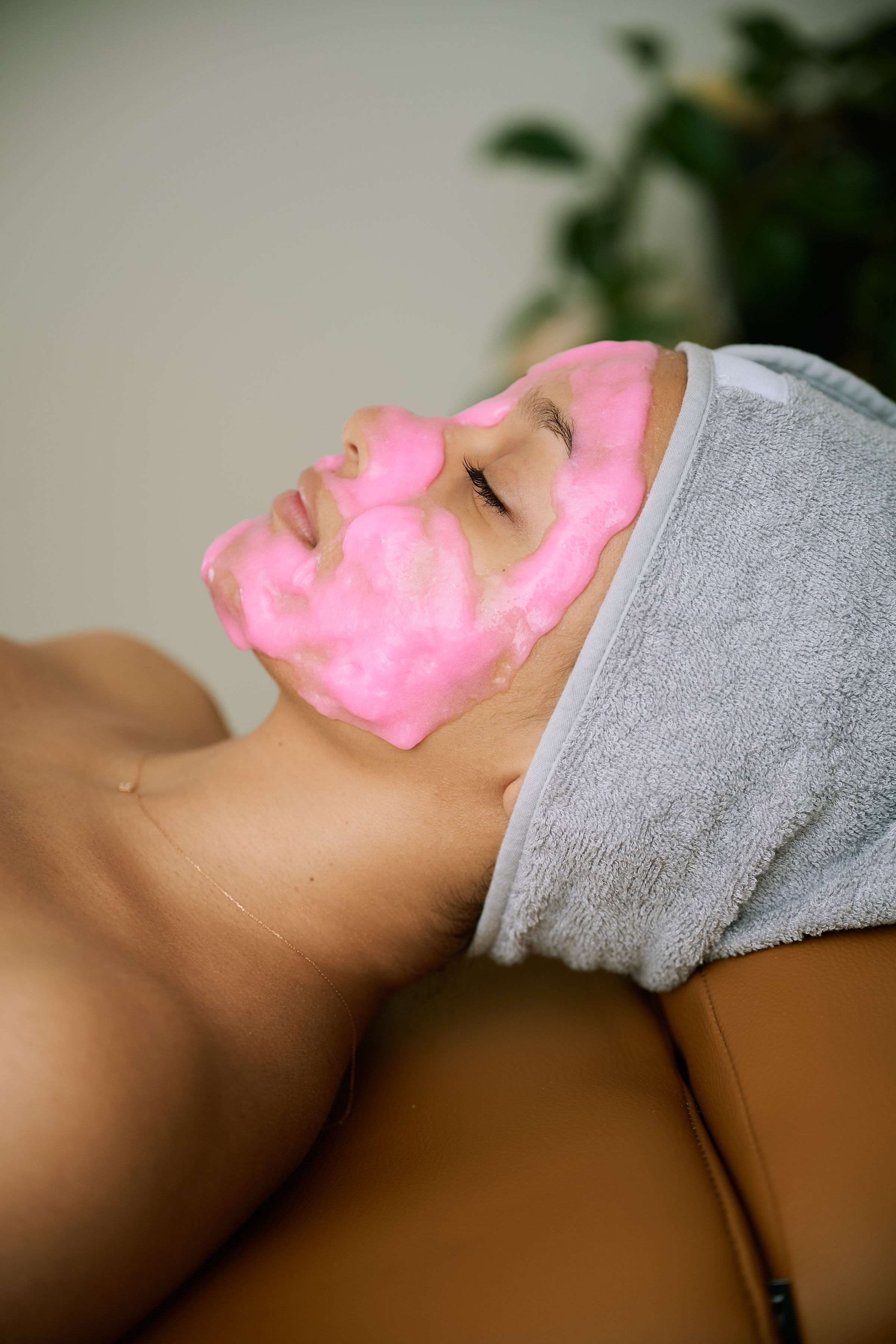 Glow & Learn Teen Facial