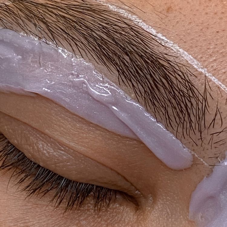 brow wax