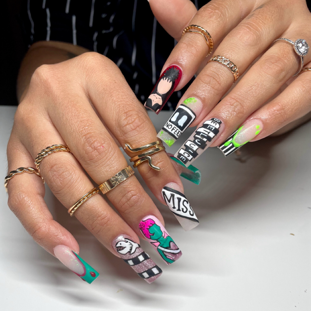Amanda’s Discounted Halloween Sets at The Glam Pad in San Antonio, TX