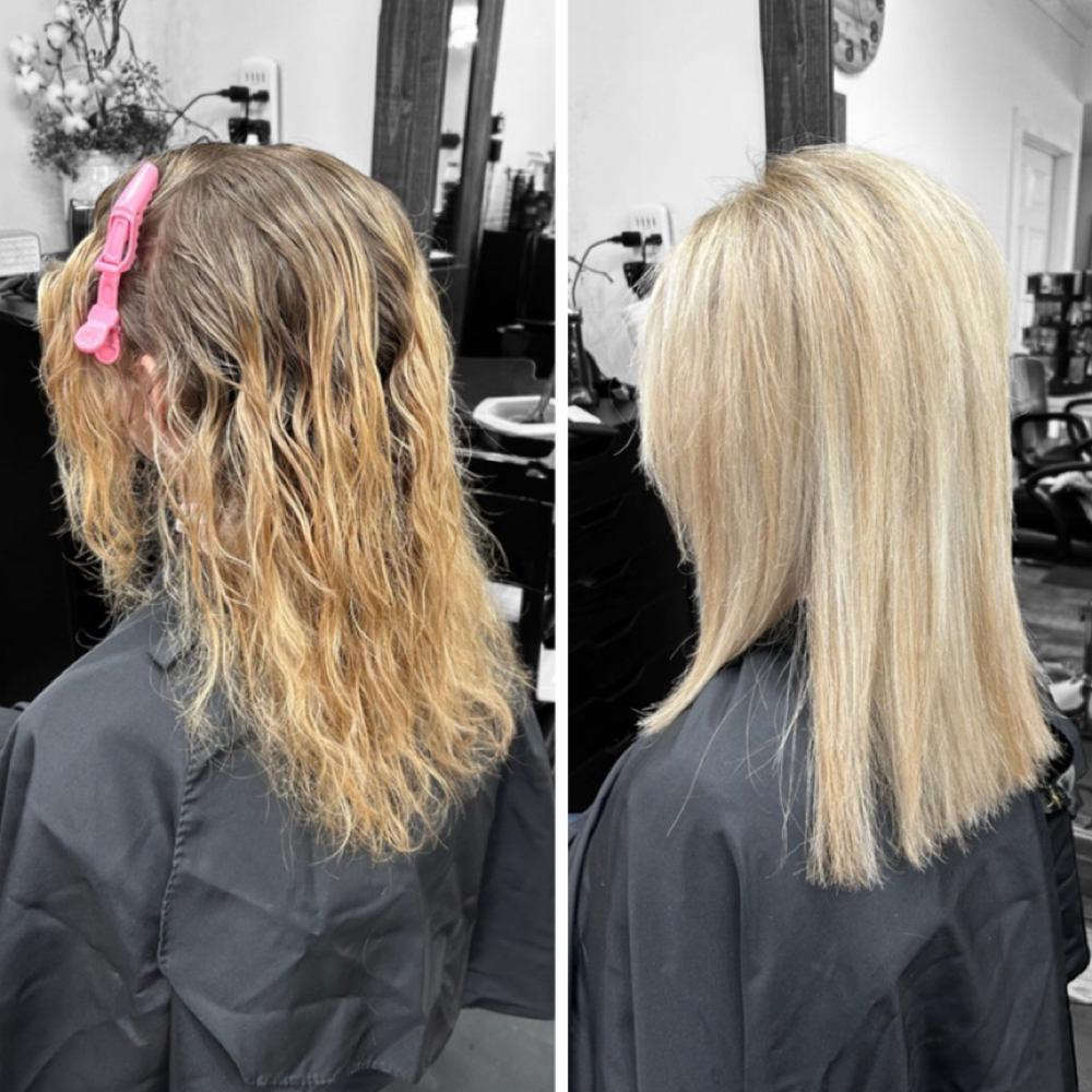 Foil - Full Head at Julie's Shear Shack in BALDWYN, MS