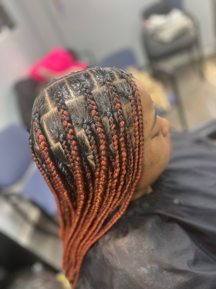 Medium Knotless