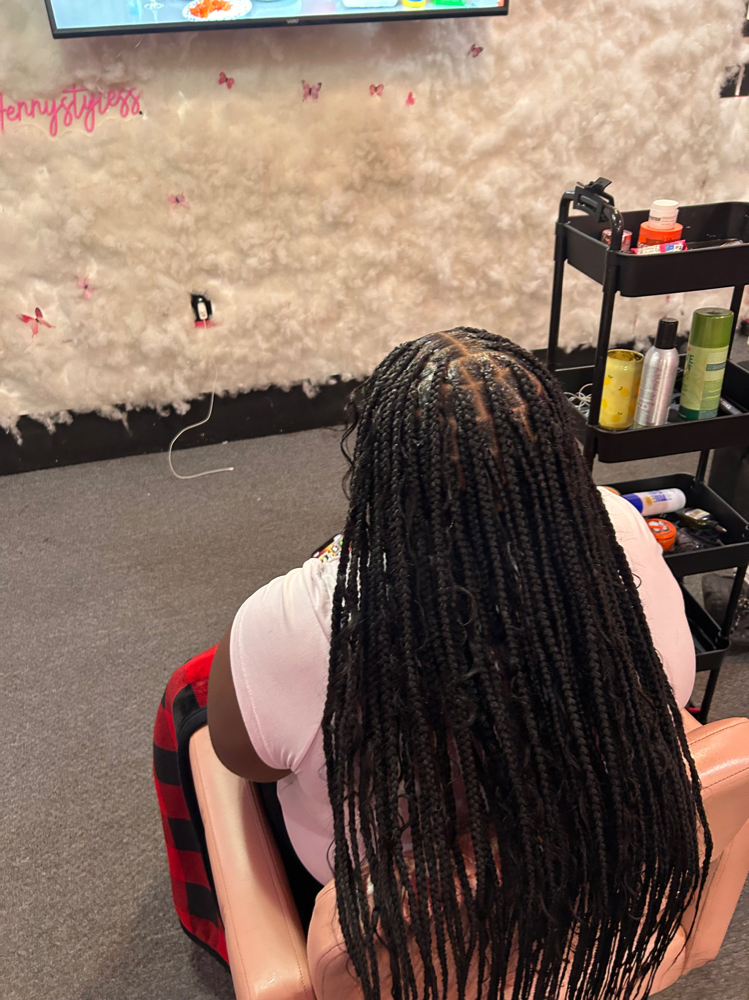Small Knotless Braids