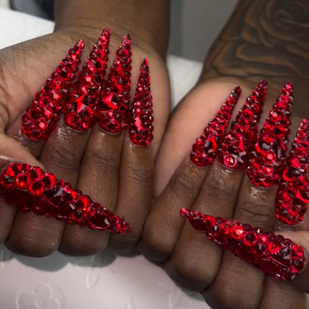 Diamonds at Clawedbychica in Miami, FL