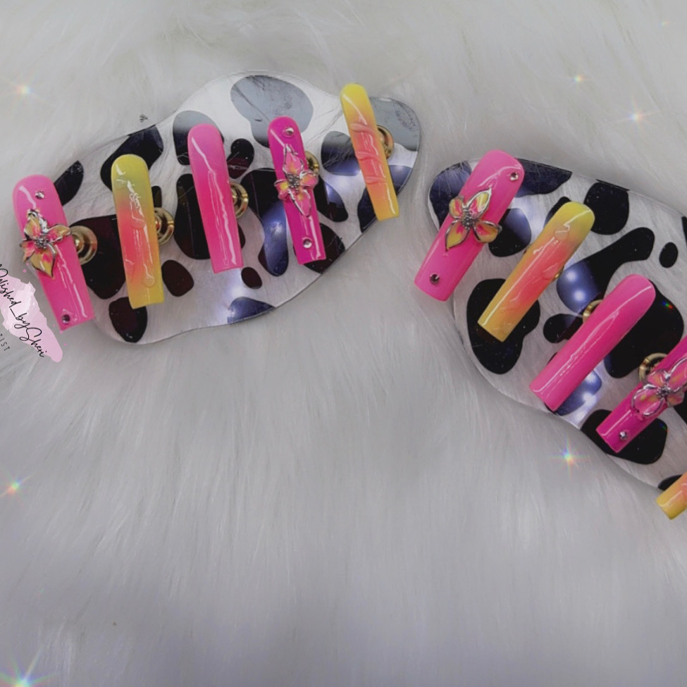Custom Press Ons