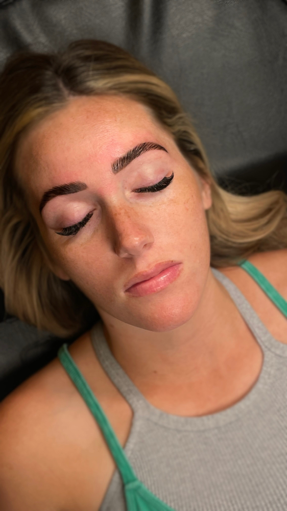 Brow Lamination +tint