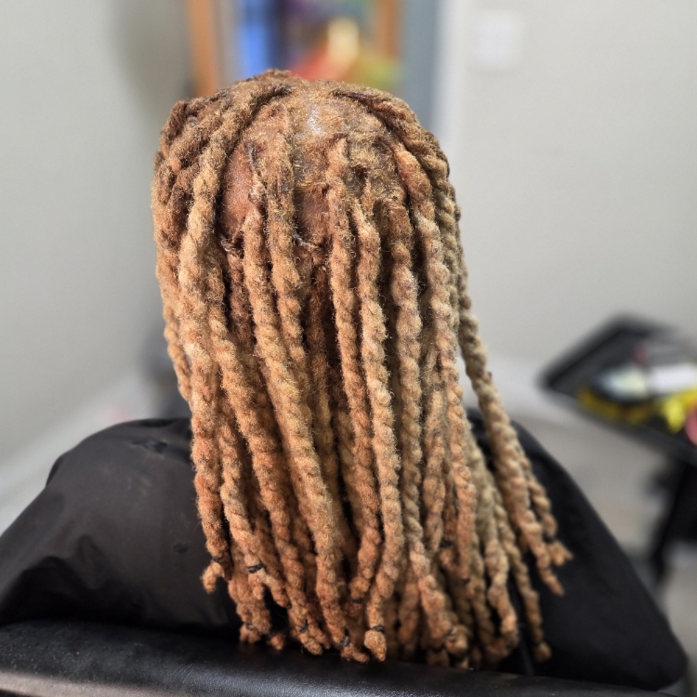 Loc lifting & Color at Kai'Chanel Beauty Bar in Churchland Virginia, VA