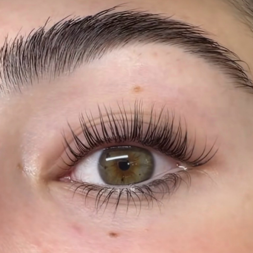 Keeatin Lash Lift + Brow Lamination at Unique Clinique Aesthetics in Brooklyn, NY