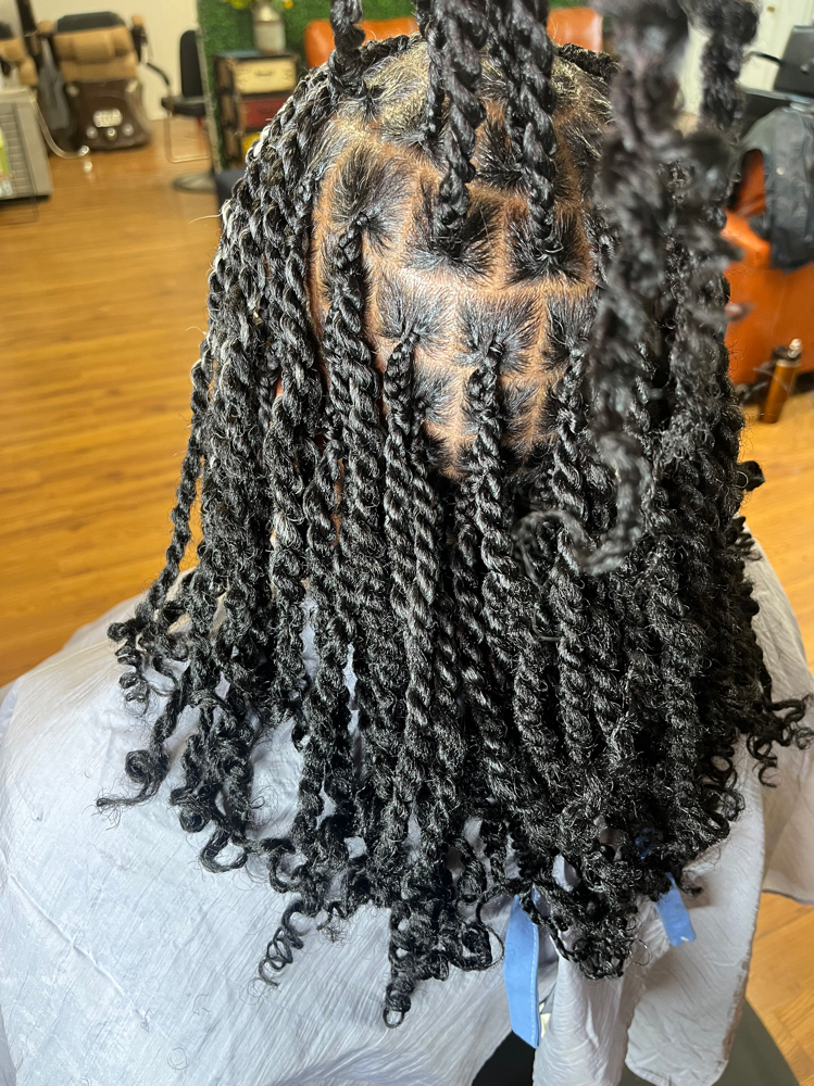 Two Strand W/hair at Dluxurybar in North Augusta, SC