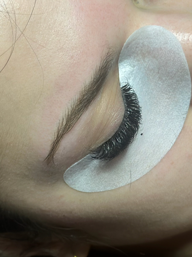 Full Set Hybrid Lashes