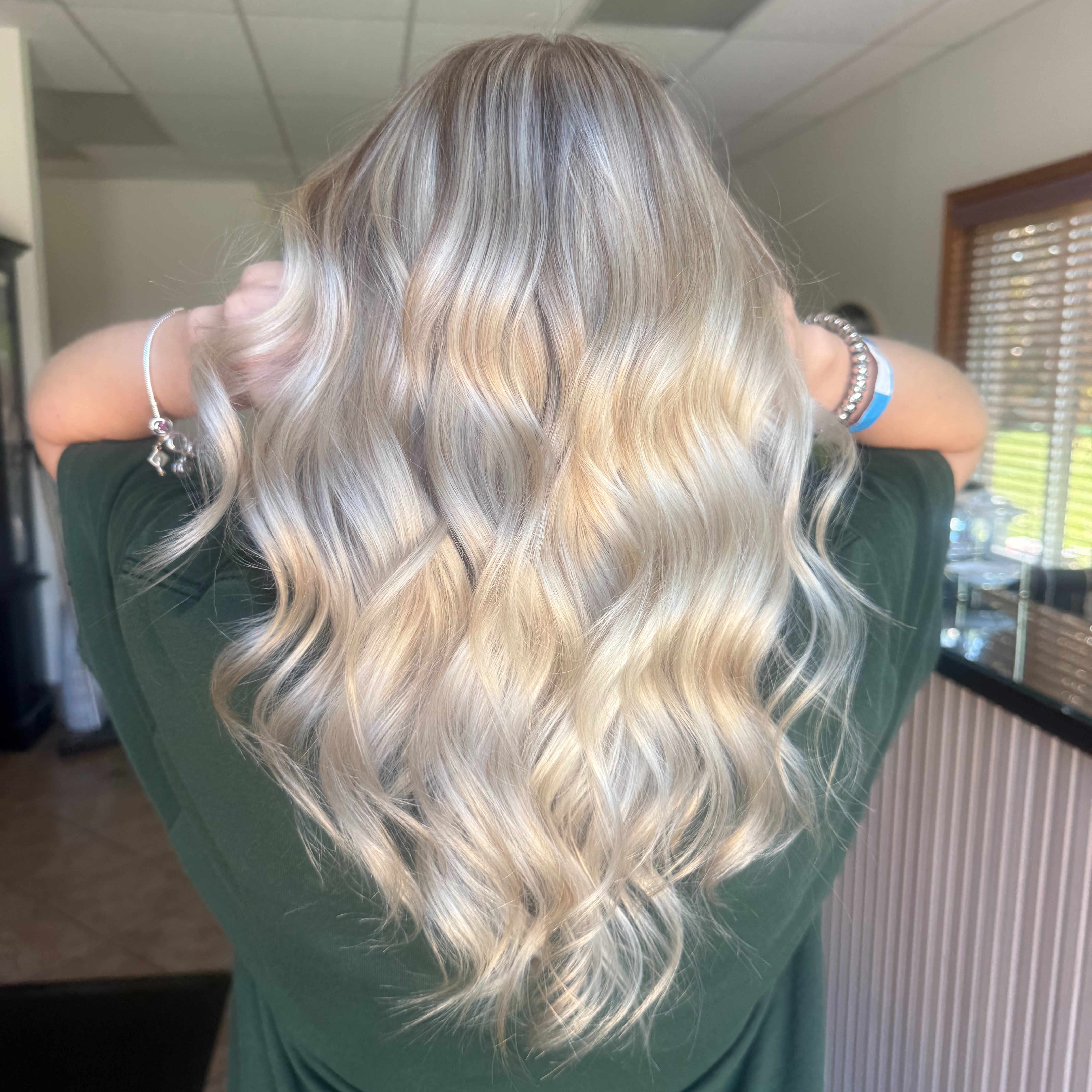 Full Custom Blonding + Cut at Hairbykaylarae in Mokena, IL