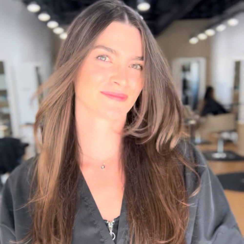 Jenn’s Signature Blowout at Blonde Alibi in La Quinta, CA