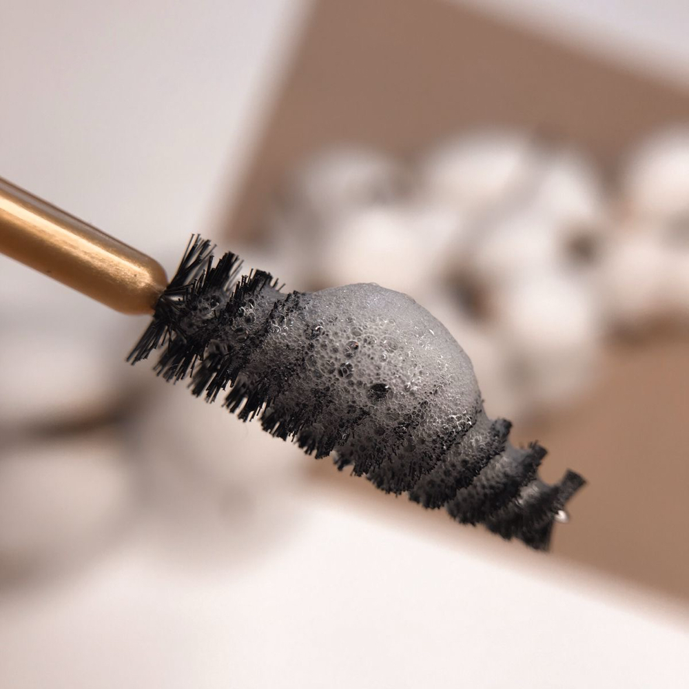 Lash Extension Removal