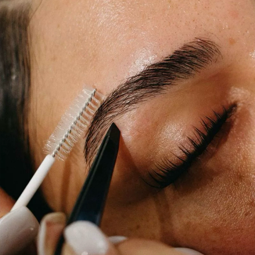 Brow Sculpt at THE SET in Scottsdale, AZ