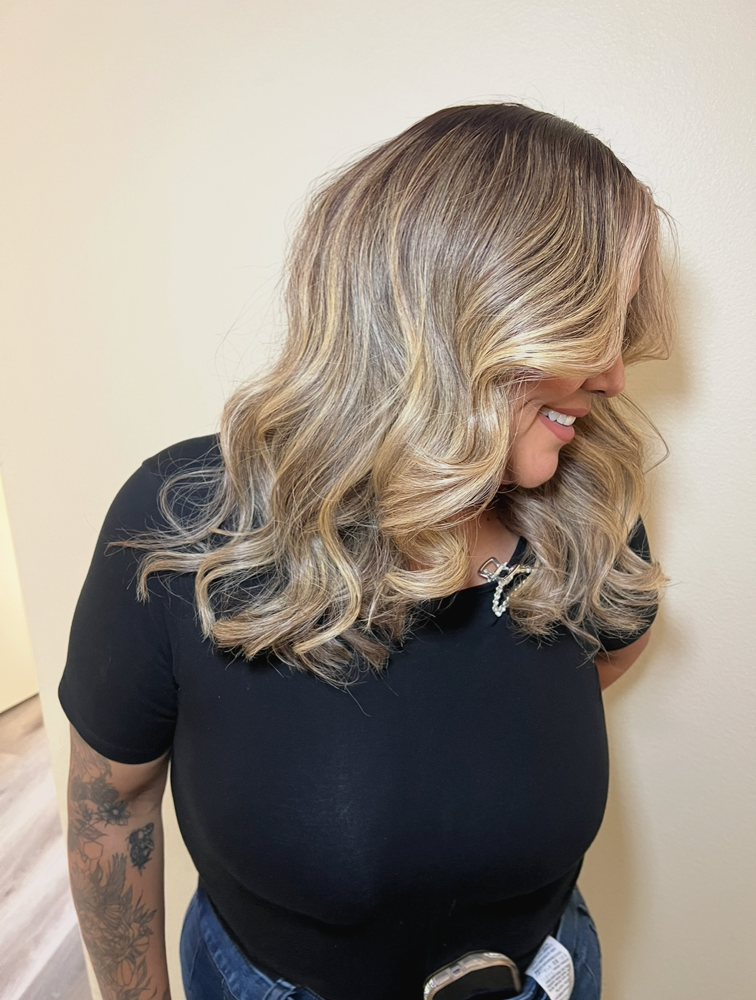 Partial Balayage & Style🤍