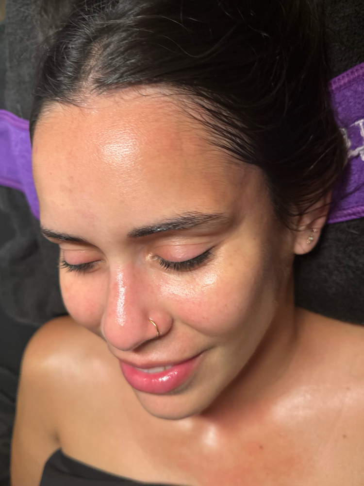 RICHE REPLENISH(hydration Facial)