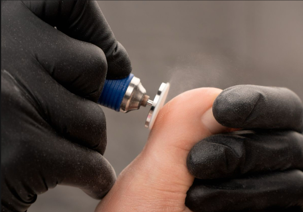 Callus reduction / w gel+$18 at Saranails_studio La crosse WI in La Crosse, WI