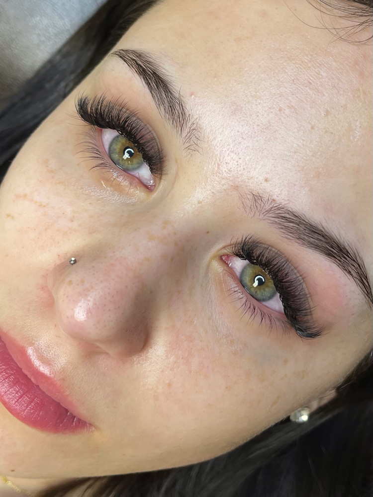 Hybrid Lash Extensions