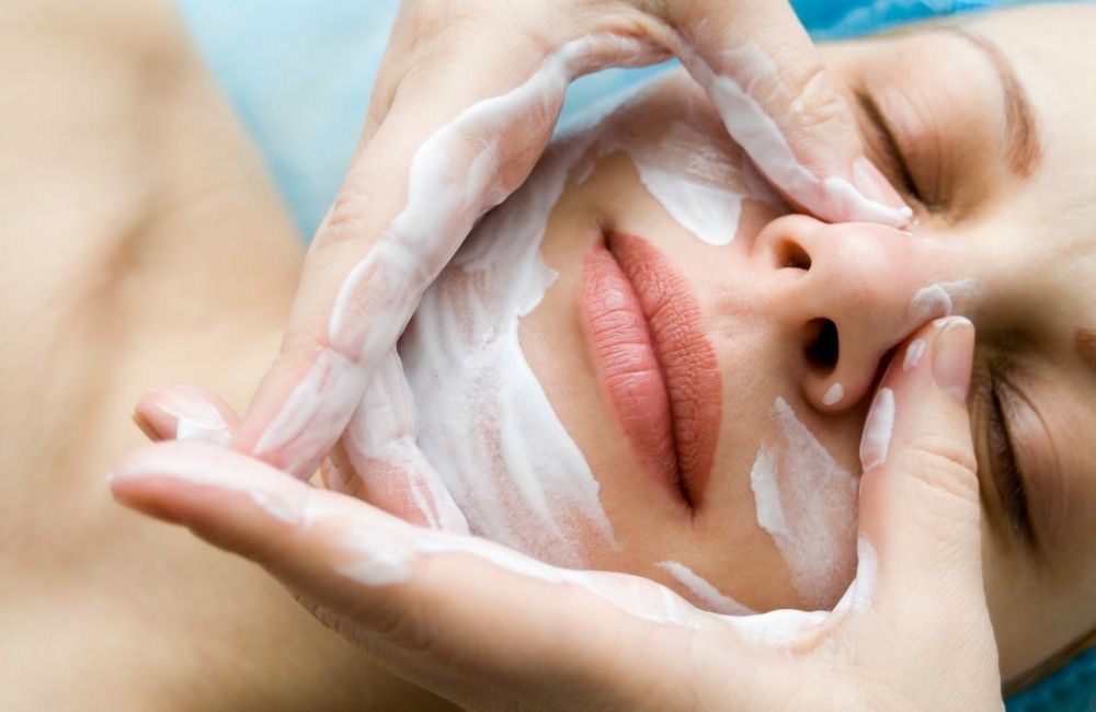 Hydrating Facial