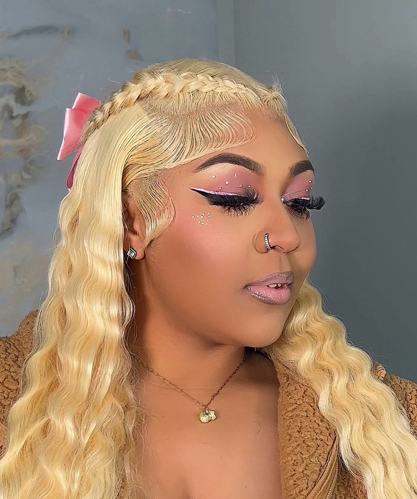 Dramatic Make-Up
