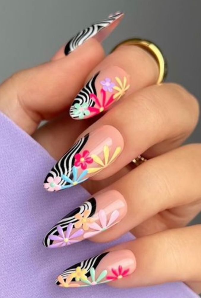 8-10 Detailed Nail Design