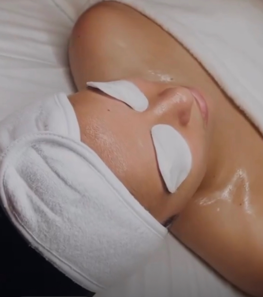 DEEP CLEANSE  FACIAL