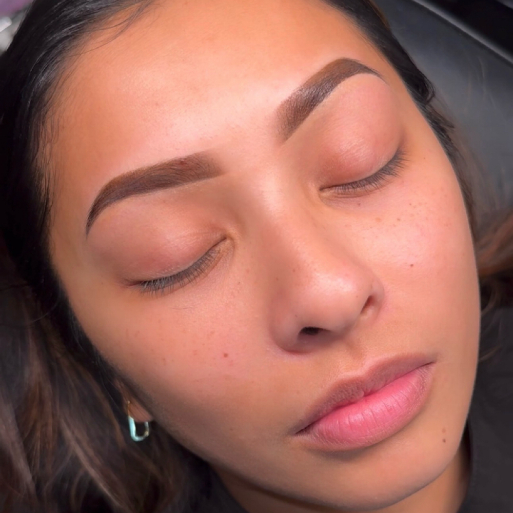 💋 GALENTINES NEW OMBRE BROW SALE!