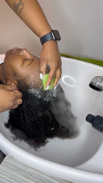 Therapeutic Hair & Scalp Detox