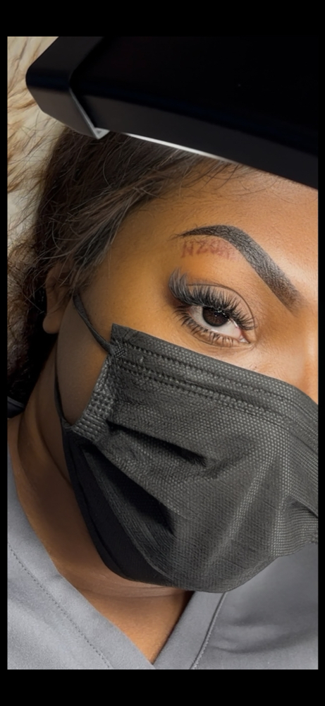 Airbrush Brow Sculpting
