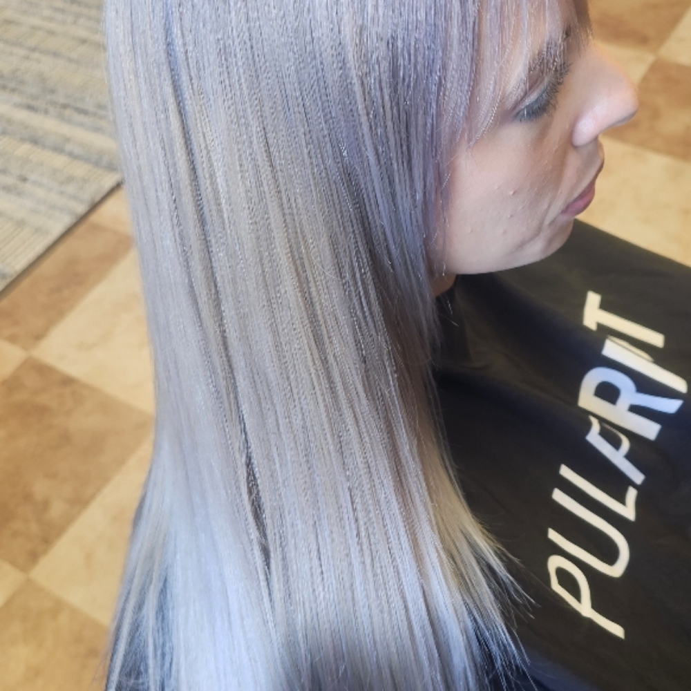 Gloss With Color at Kaylee Edwards in Worthington, MN