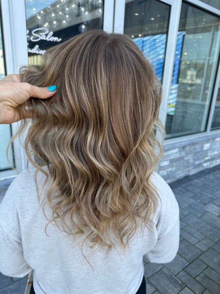 Partial Balayage Or Foilayage