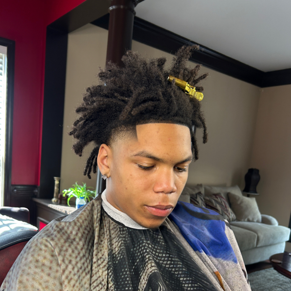 Hair Cut at LVHV.CUTZ in Lithonia, GA