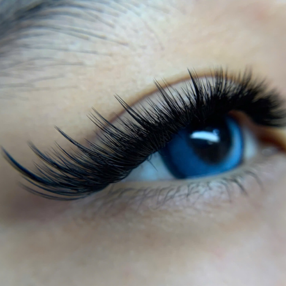 WISPY SET at Sophie Brows And Lashes in Silver Spring, MD