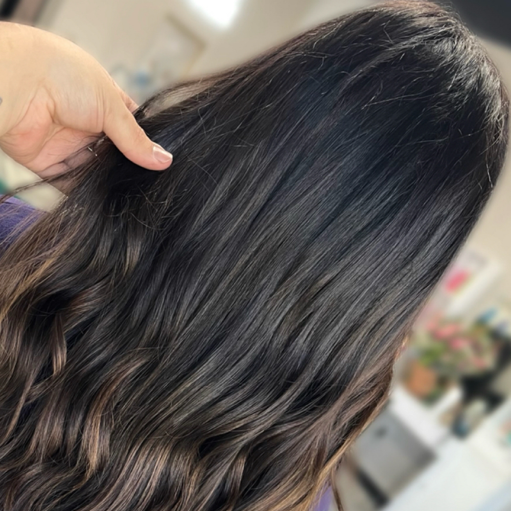 Root Color Retouch at Looks by Alyssa in Burleson, TX